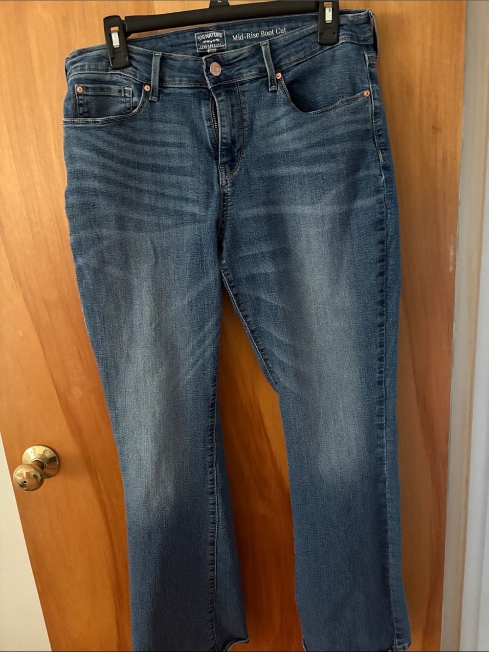 Signature Mid-Rise Boot Cut Jeans - Medium Blue Wash